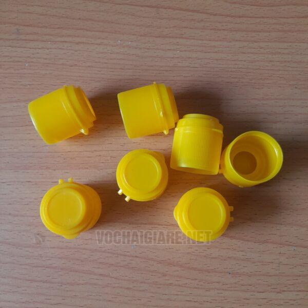 Nắp nhựa chai nước mắm sử dụng tim bán theo ký