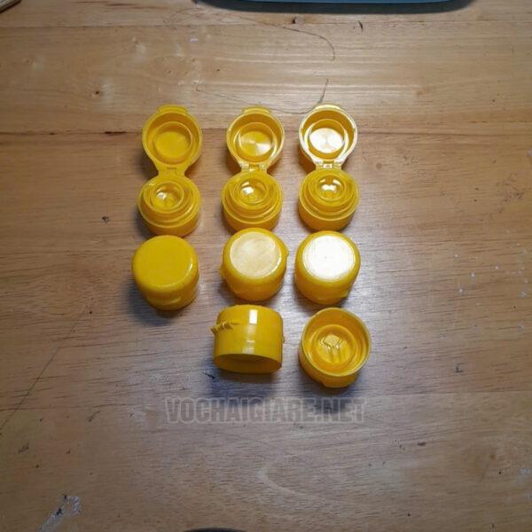 Nắp giật chai thủy tinh